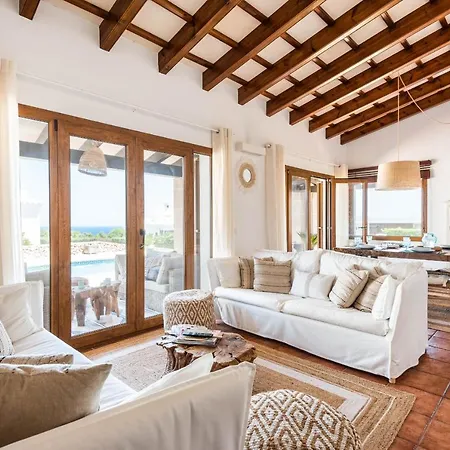 Lasaienea 4 Bedroom Villa, * Cala Morell