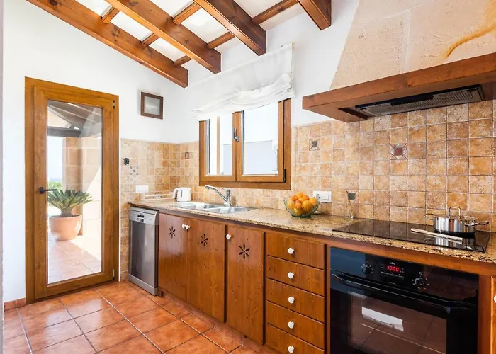 Lasaienea 4 Bedroom Villa, *