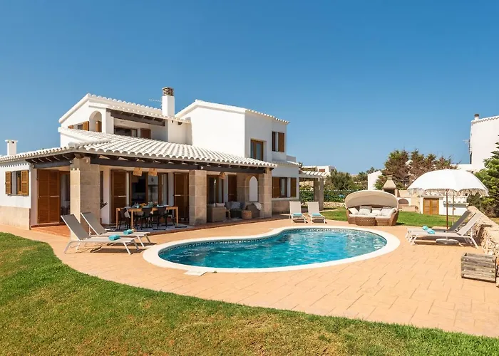 Lasaienea 4 Bedroom Villa, * Cala Morell